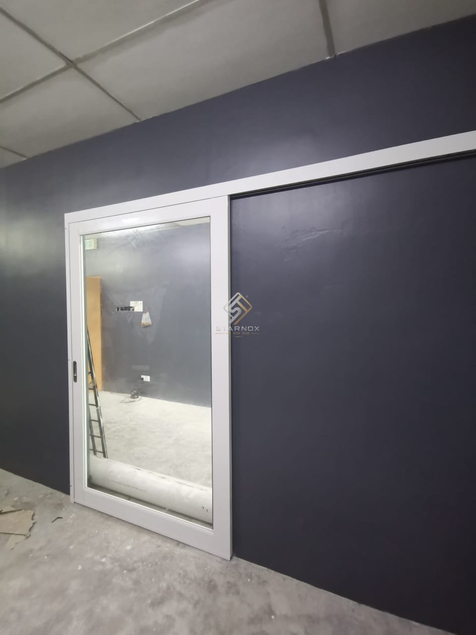 Aluminium Door by Starnox - example 10