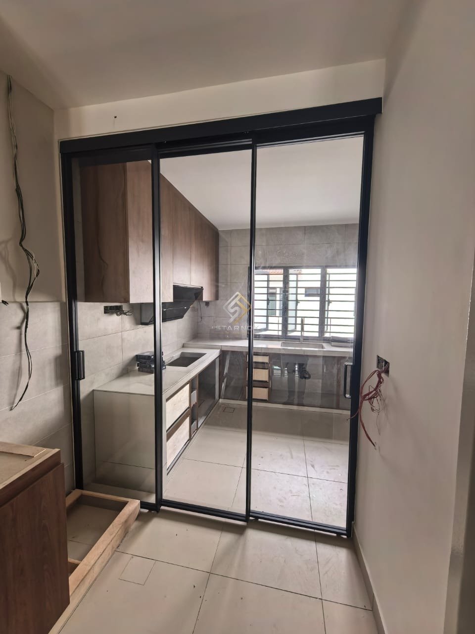 Aluminium Door by Starnox - example 5