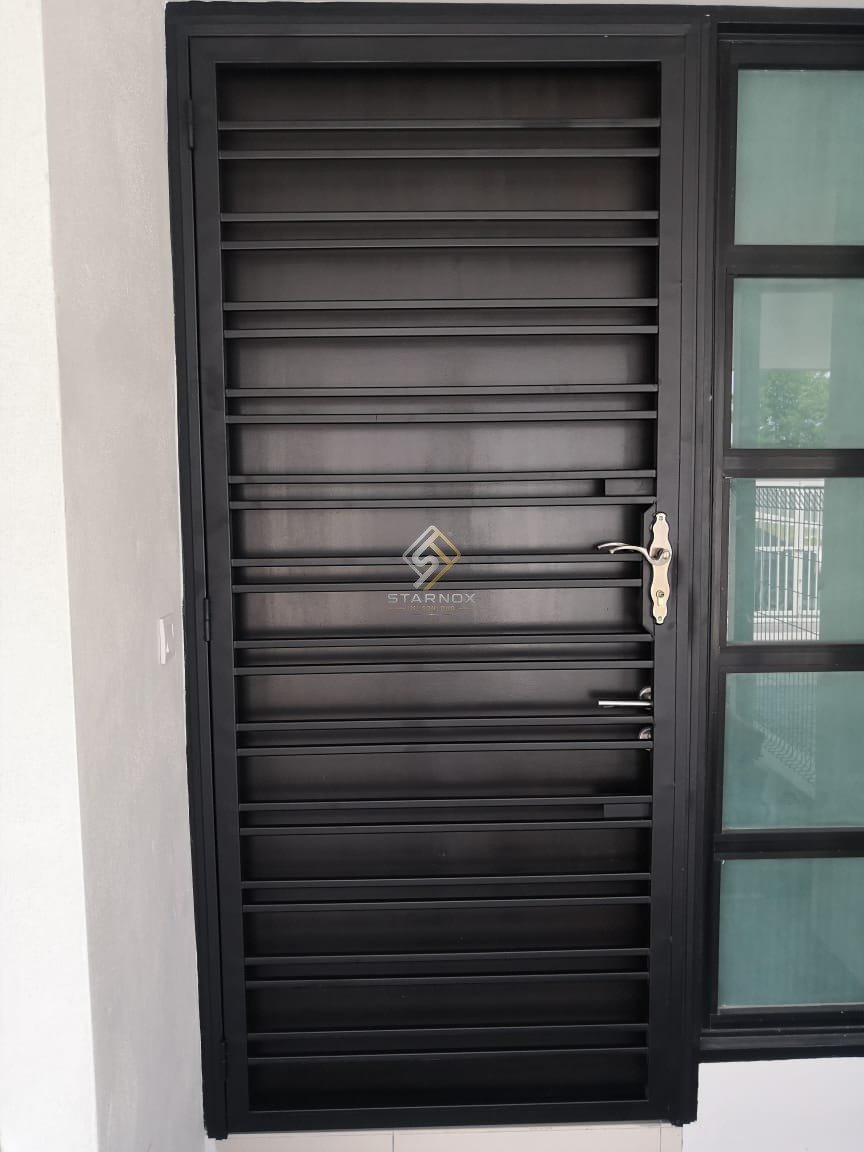 Iron Door by Starnox - example 10