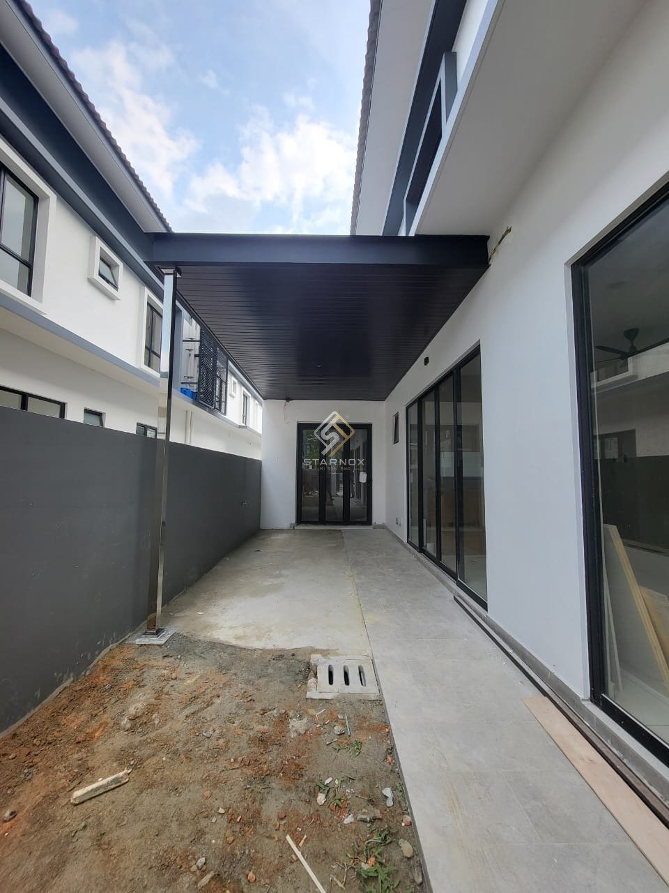 Roofing/Awning Metal Deck by Starnox - example 5
